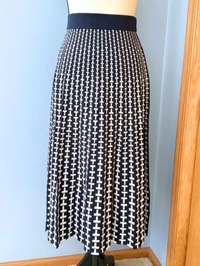 Tory Sport Pleated Jacquard Tech Knit Skirt - Navy Blue
